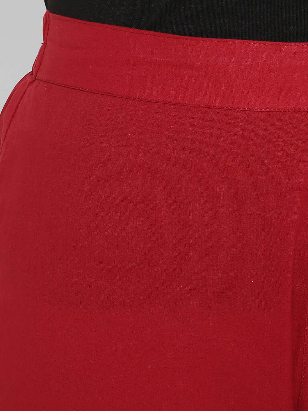 Red Cotton Solid Casual Pant