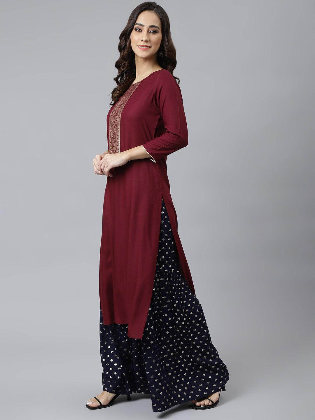 Wine Rayon Solid Straight Kurta