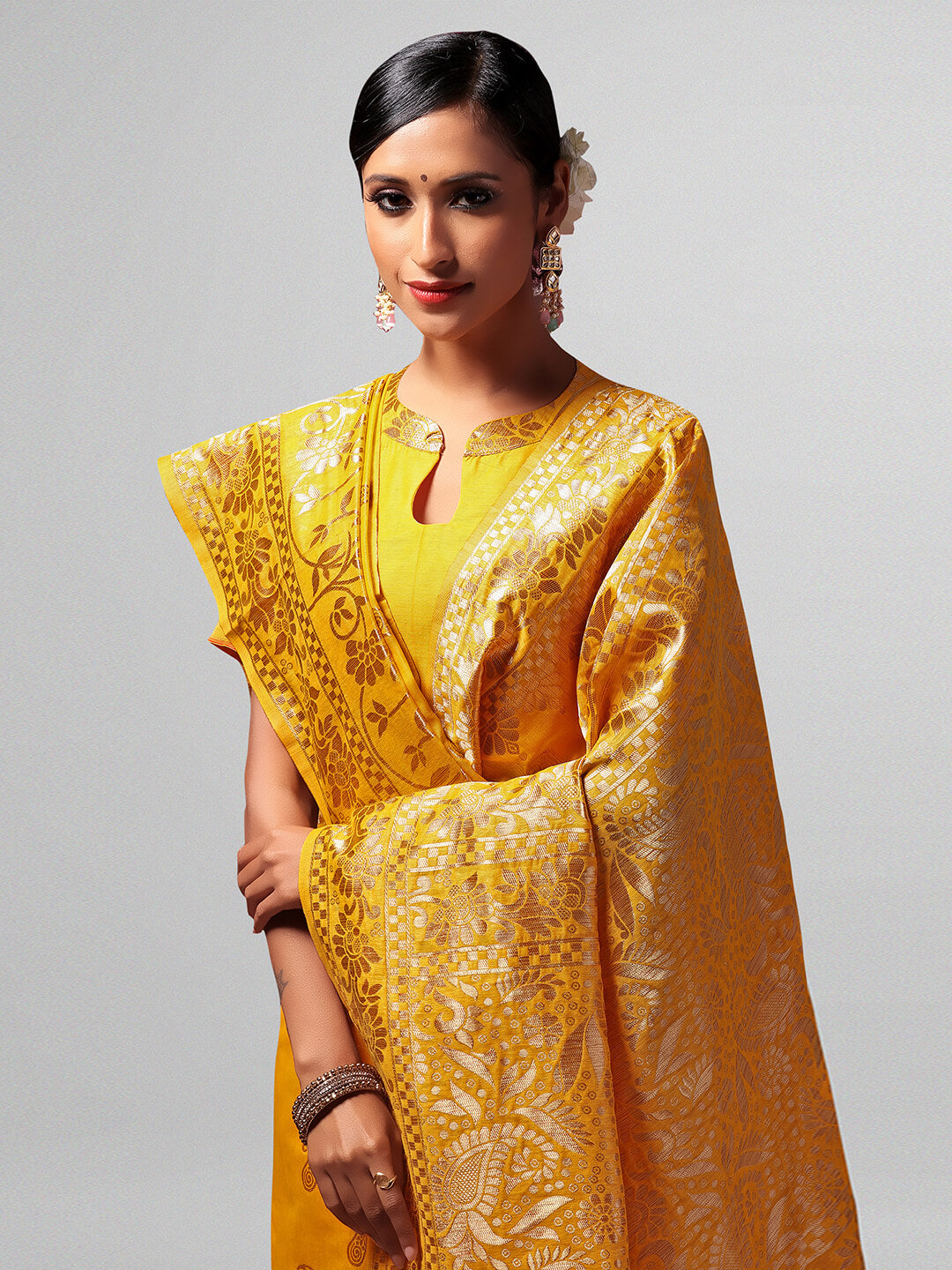 Janasya Women's Yellow Linen Blend Woven Design Saree with Blouse Piece