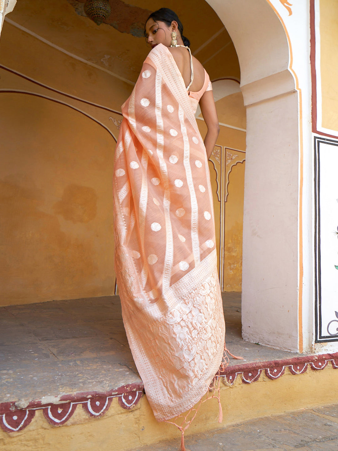 Peach Linen Cotton Leheriya Saree with Unstitched Blouse Piece