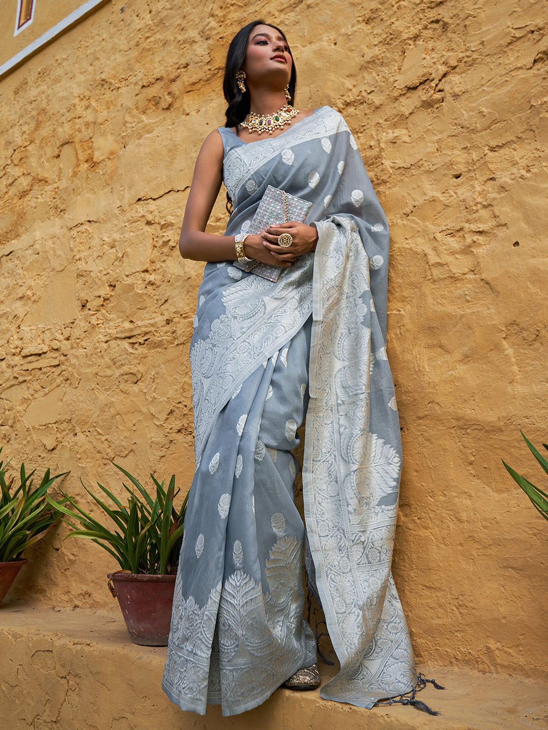 Grey Linen Cotton Woven Floral Design Saree with Unstitched Blouse Piece