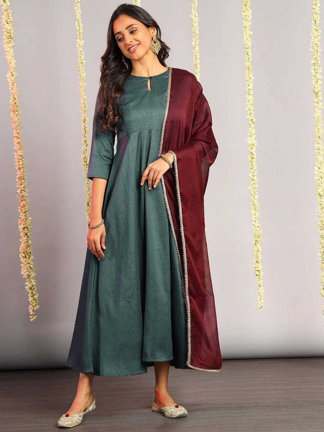 Grey Poly Silk Solid Kurta with Dupatta