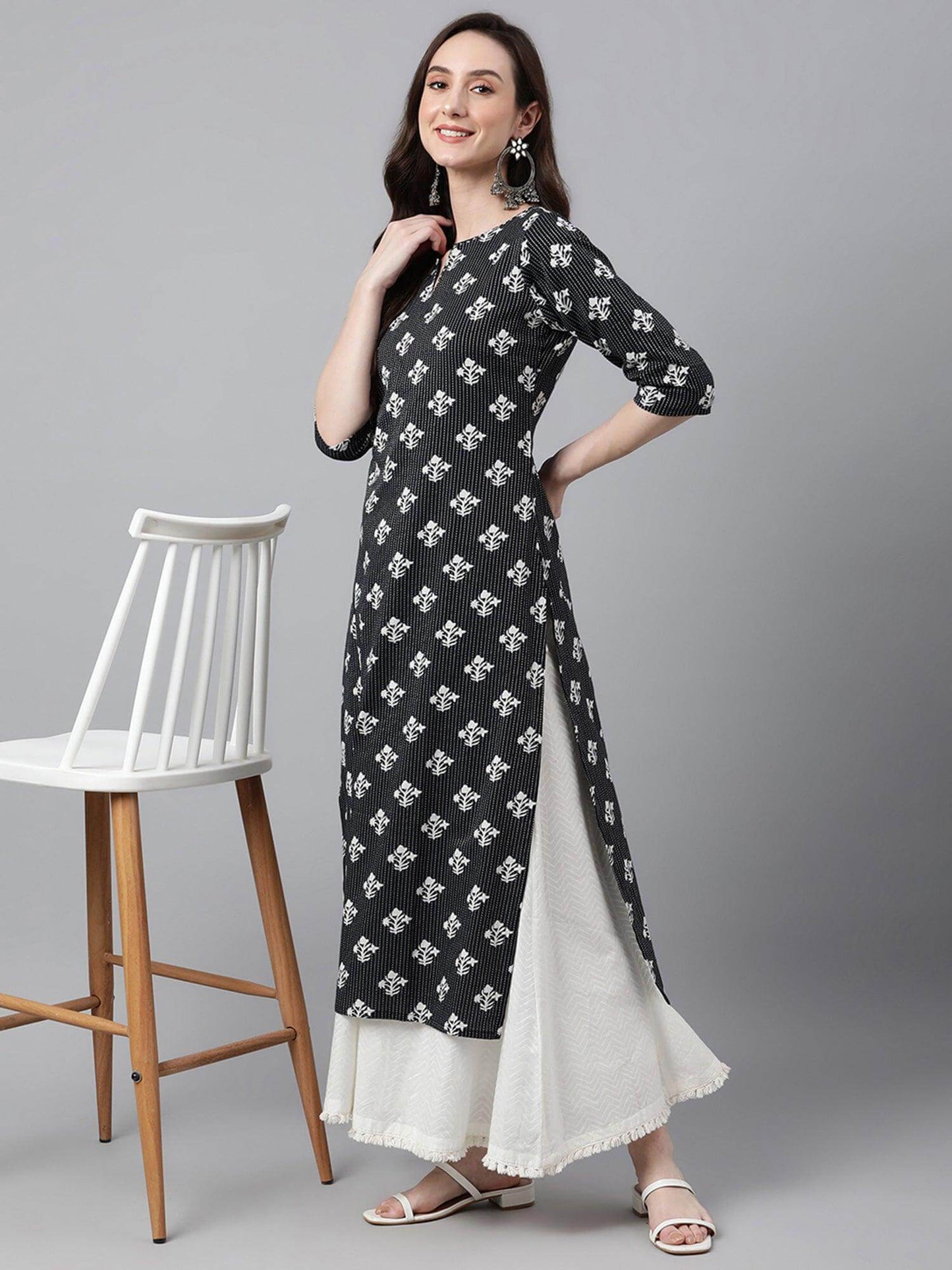 Black Cotton Floral Print Straight Kurta