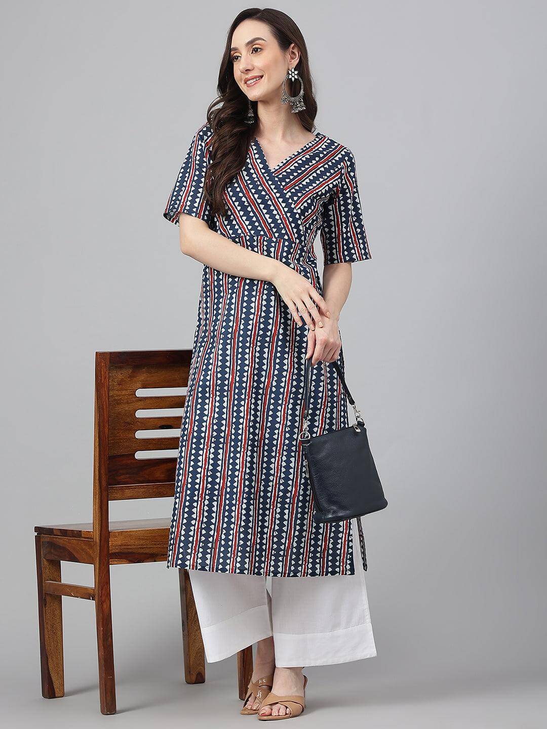 Navy Blue Cotton Geometric Straight Kurta