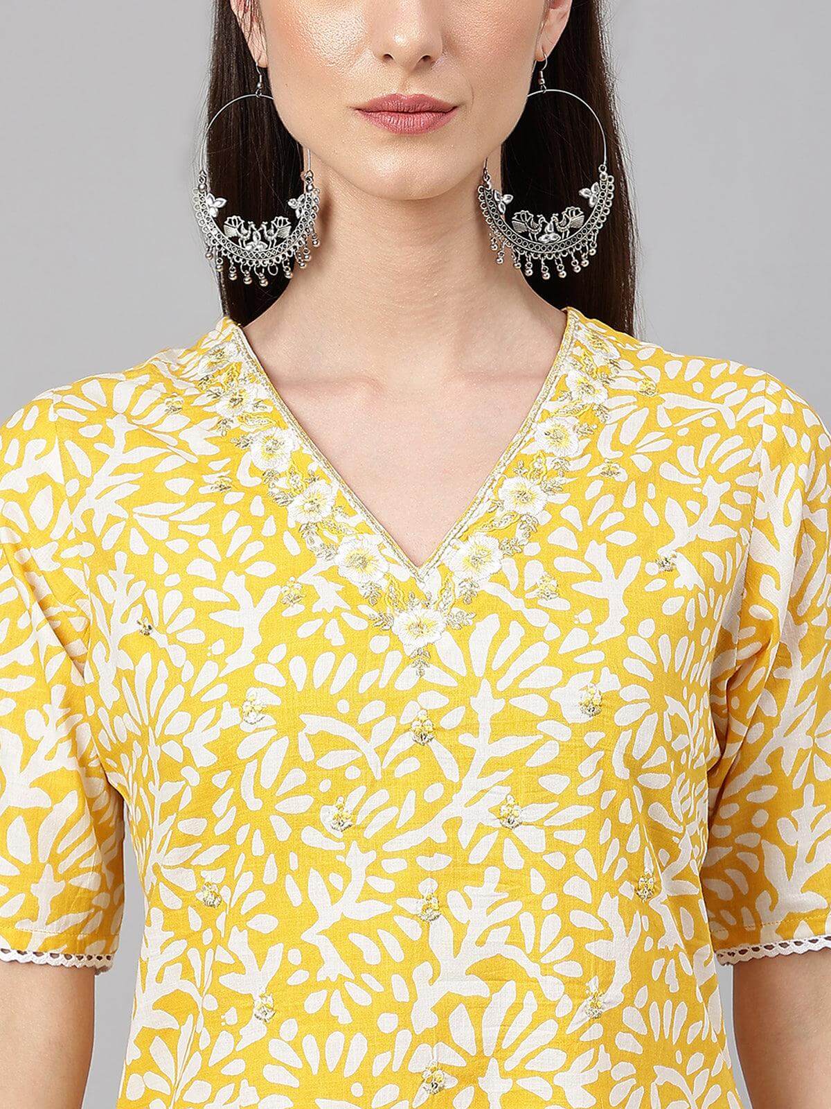 Yellow Cambric Cotton Printed Straight Kurta