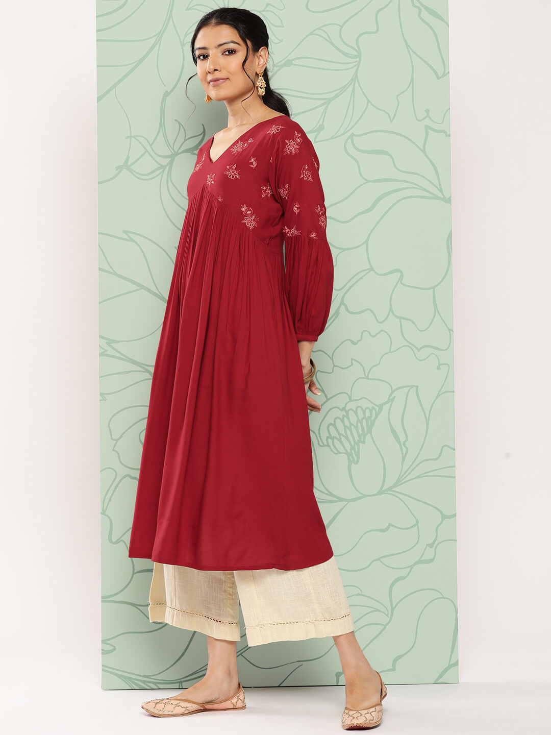 Maroon Rayon Solid Gathered Kurta