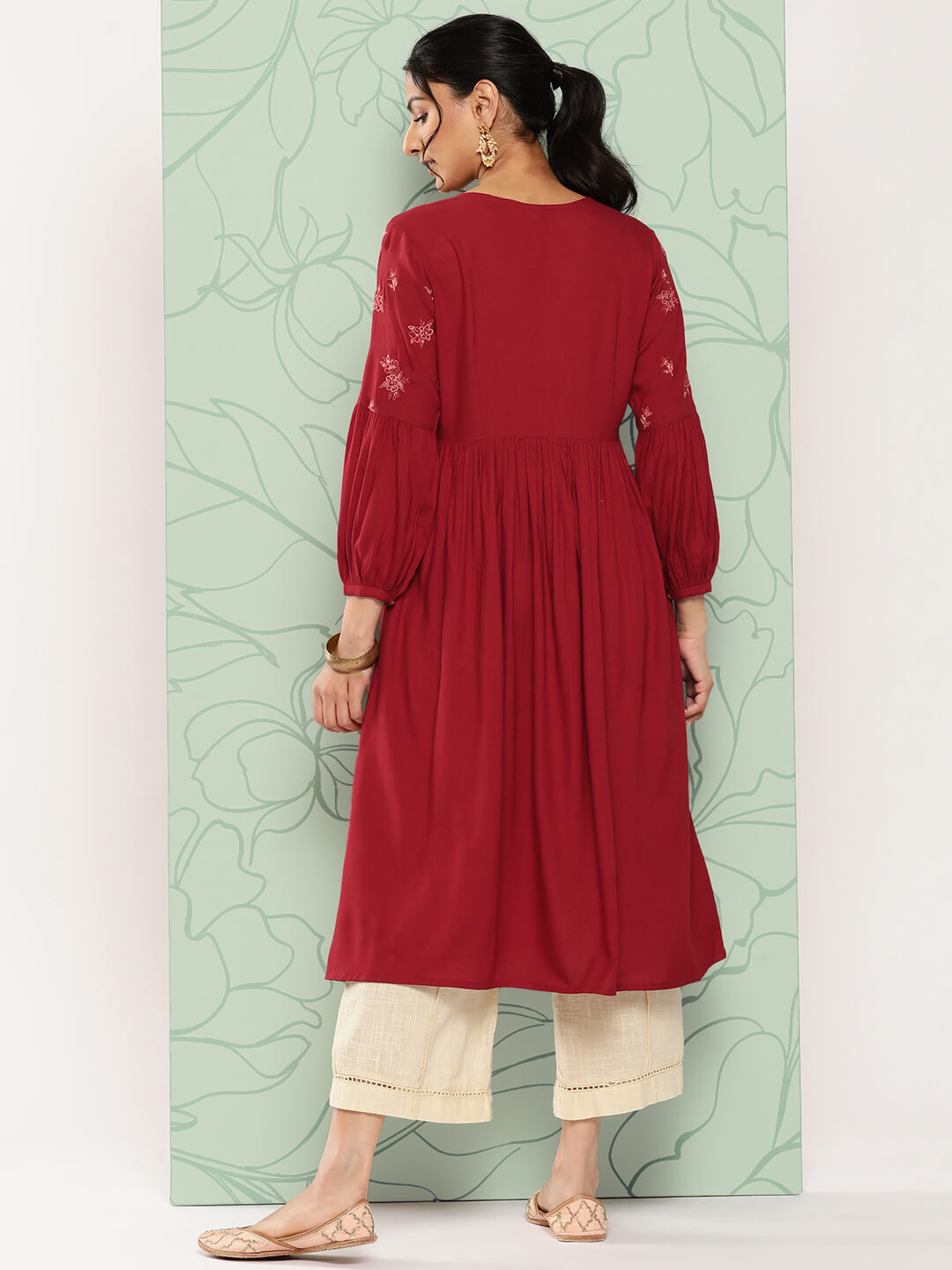 Maroon Rayon Solid Gathered Kurta