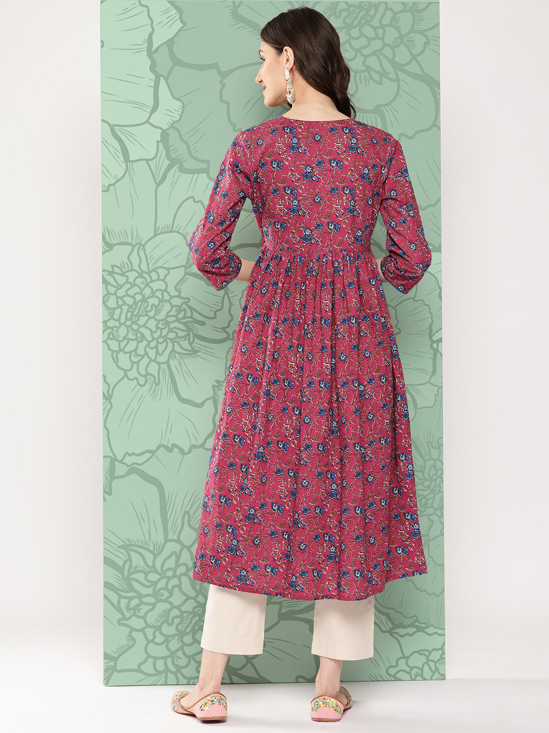 Pink Cotton Floral Printed Gathered Kurta