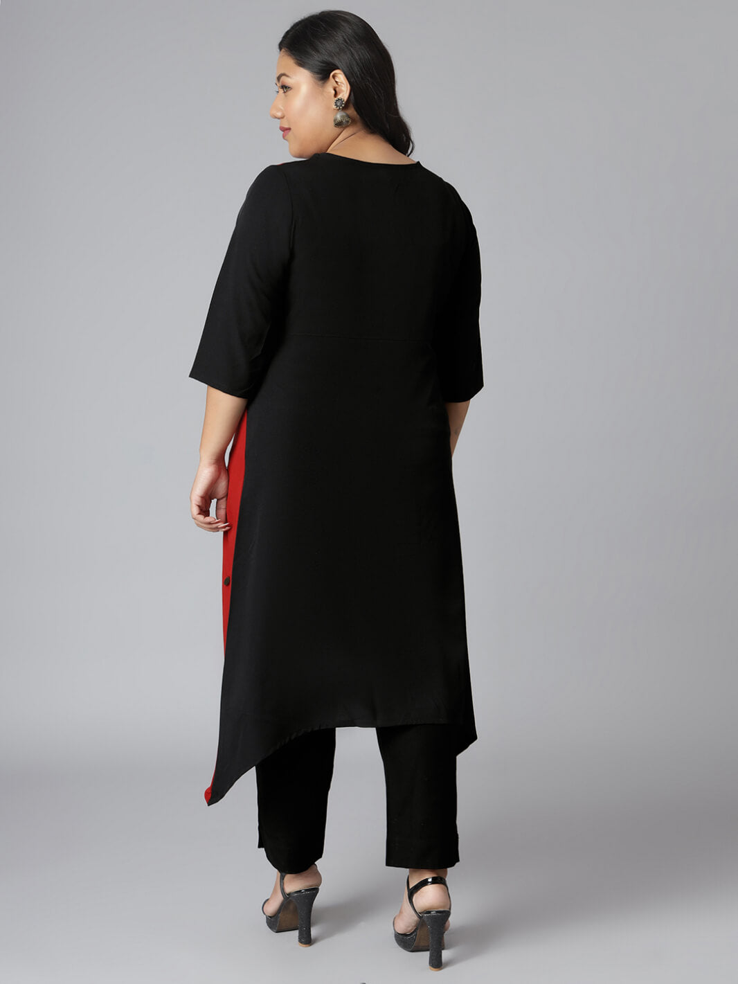Plus Size Black Poly Crepe Colorblock Asymmetric Kurta