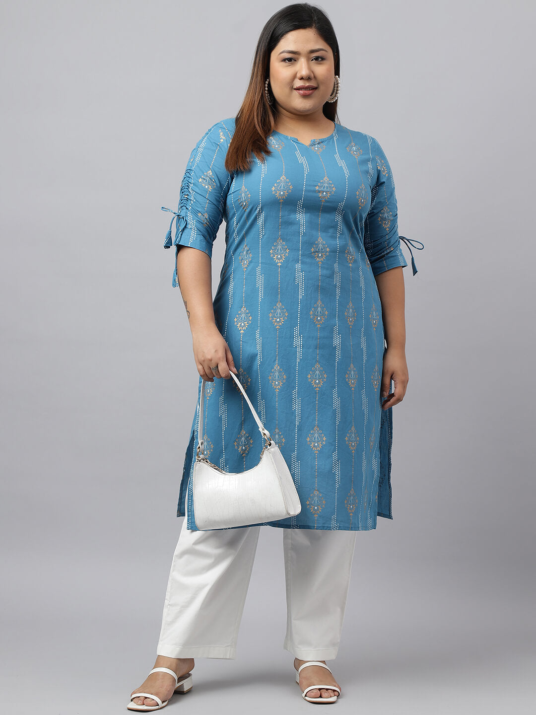 XL LOVE by Janasya Women's Plus Size Blue Cotton Ethnic Motifs Straight kurta