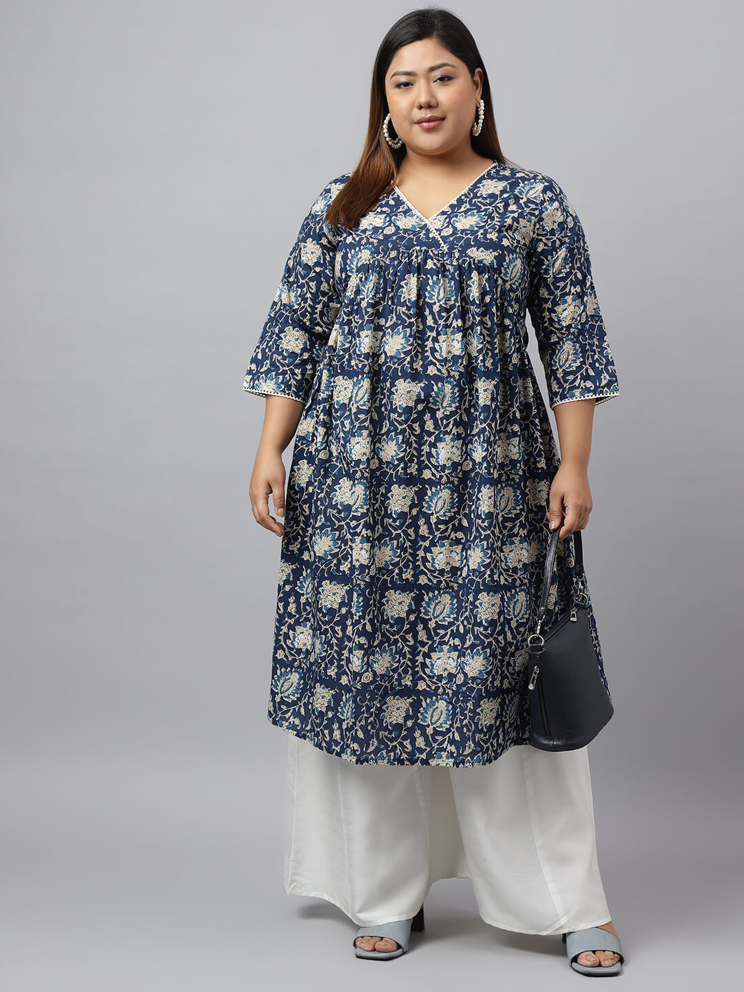 XL LOVE by Janasya Women's Plus Size Navy Blue Cotton Floral Printed Flared kurta