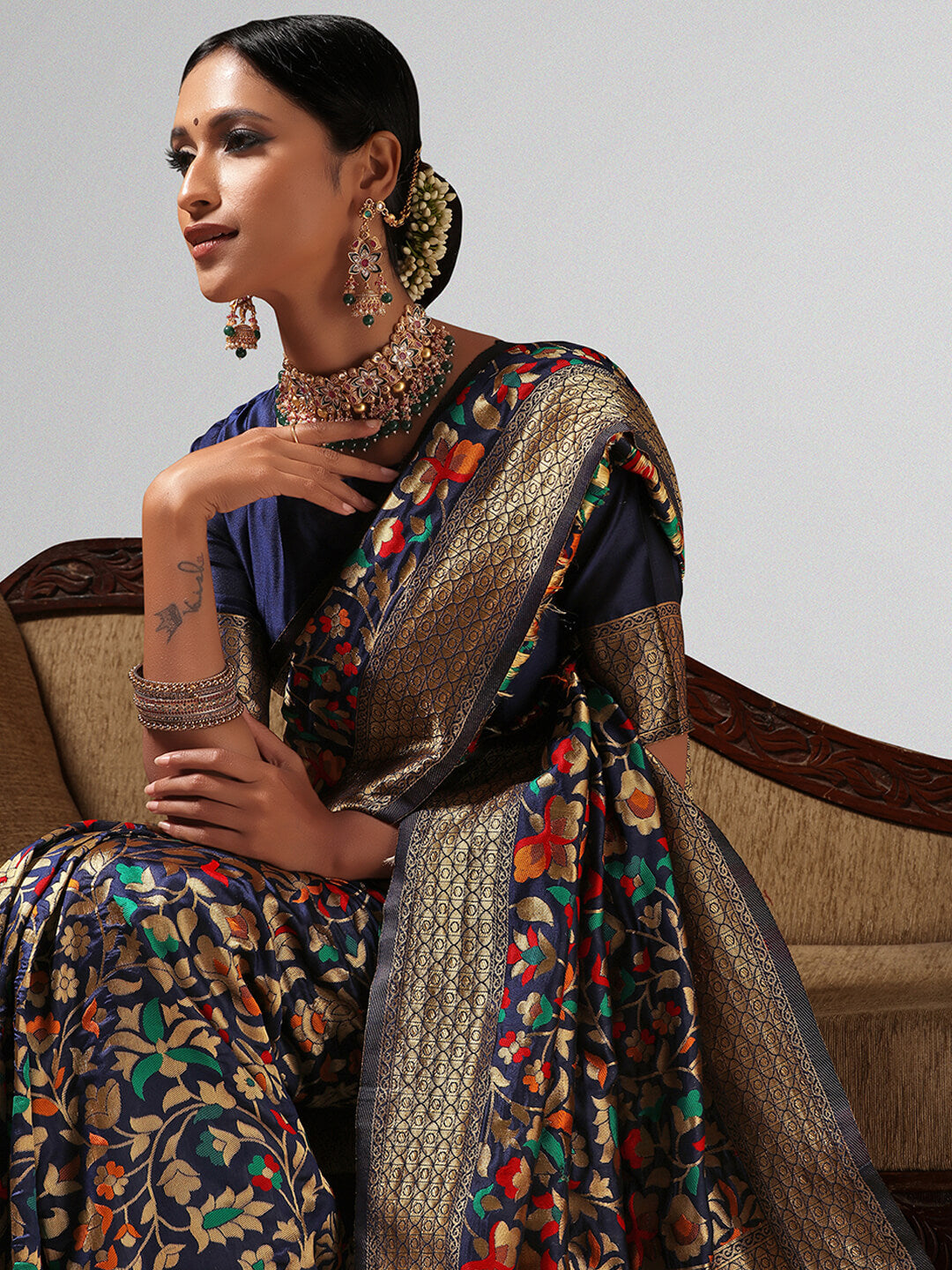Janasya Women's Blue Silk Blend Woven Design  Saree with Blouse Piece