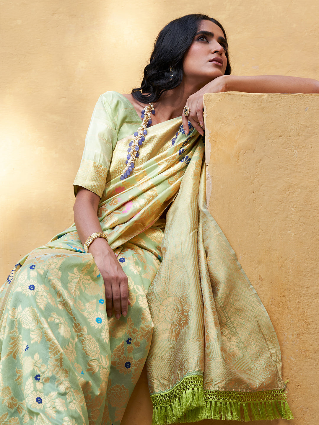 Light Green Banarasi Silk Woven Floral Design Saree with Unstitched Blouse Piece