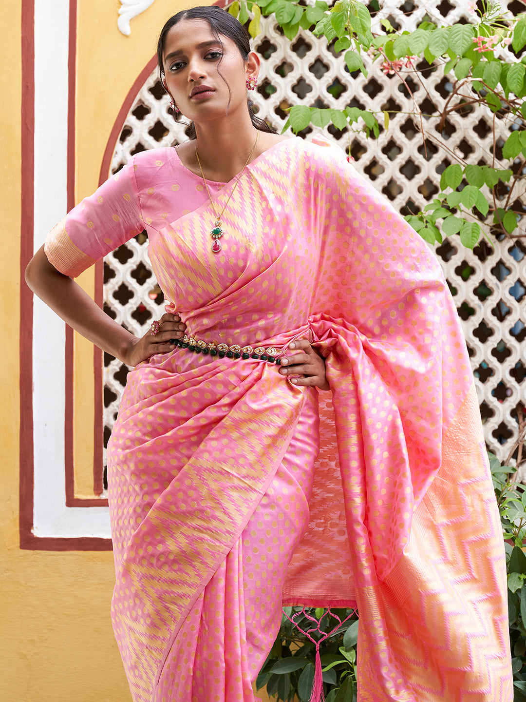 Pink Silk Blend Woven Polka Saree with Unstitched Blouse Piece