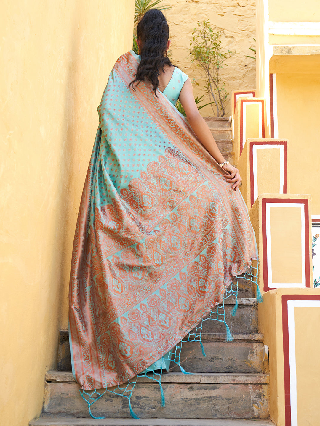 Sea Green Chanderi Silk Ethnic Motifs Saree with Unstitched Blouse Piece