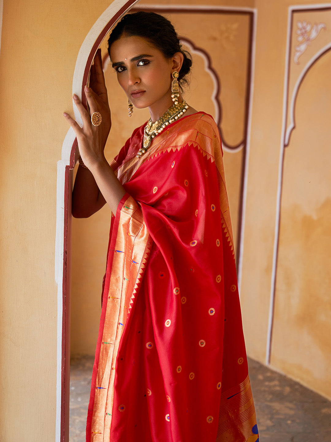 Red Paithani Silk Ethnic Motifs Saree with Unstitched Blouse Piece