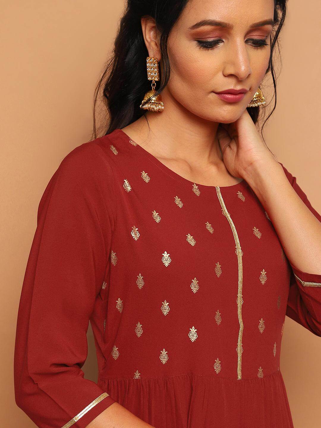 Maroon Poly Crepe Ethnic Motifs Kurta with Pant