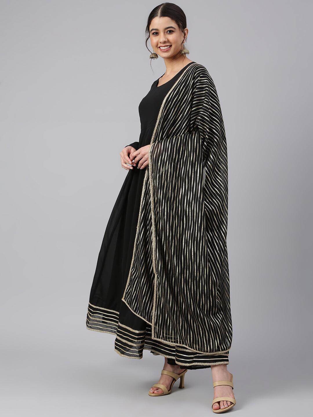 Black Georgette Solid Kurta with Dupatta