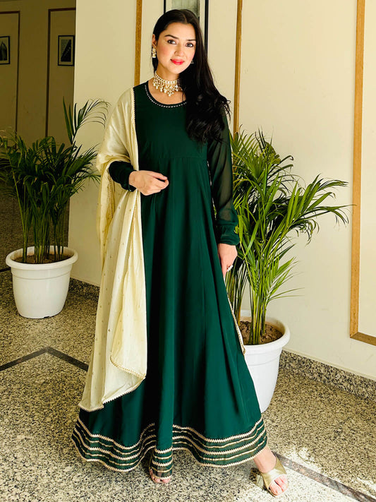 Women's Bottle Green Georgette Solid Kurta with Dupatta