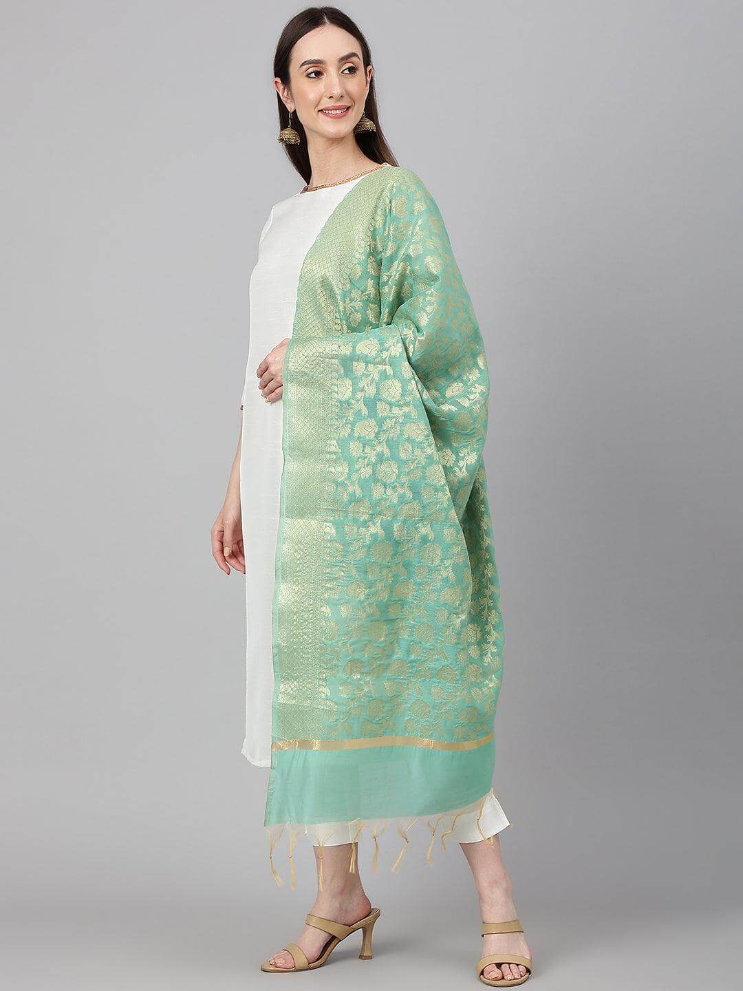 Off White Crepe Silk Solid Kurta with Pant and Dupatta
