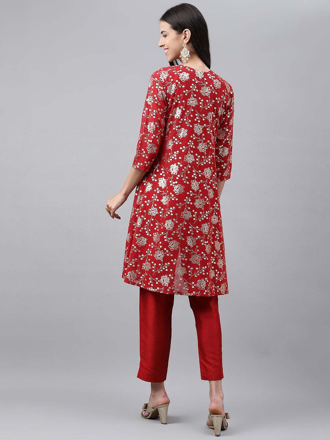 Red Crepe Silk Solid Top with Pants and Jacket